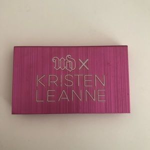 URBAN DECAY X KRISTEN LEANNE HIGHLIGHTER